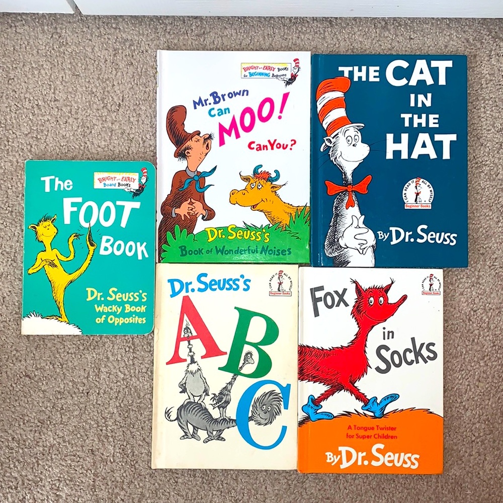 Set of 5 Dr.Seuss Books